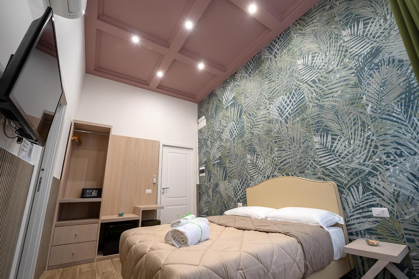 Pc Boutique H, Sea View By Clapa Group Hotel Napoli Ngoại thất bức ảnh