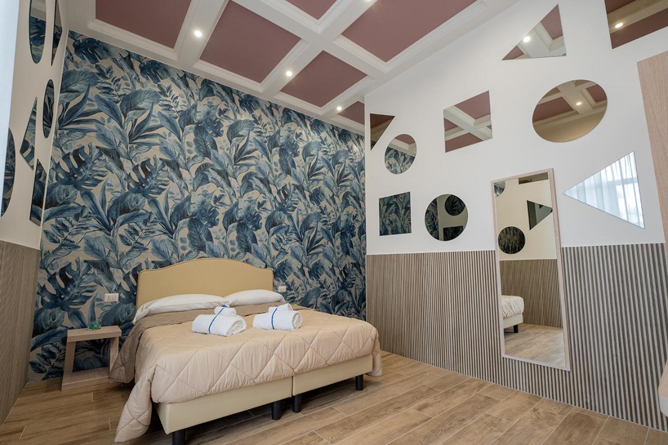 Pc Boutique H, Sea View By Clapa Group Hotel Napoli Ngoại thất bức ảnh