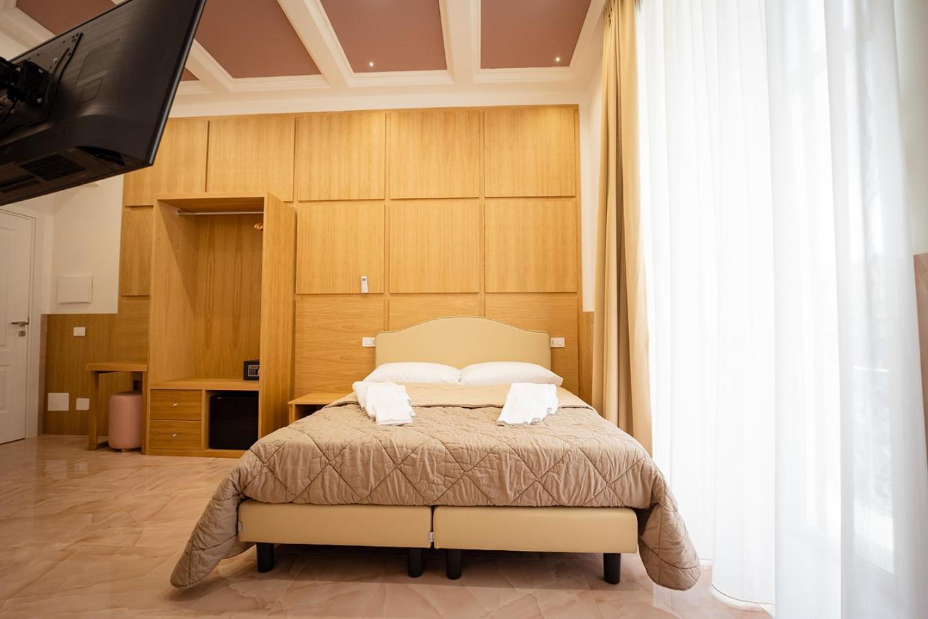 Pc Boutique H, Sea View By Clapa Group Hotel Napoli Ngoại thất bức ảnh